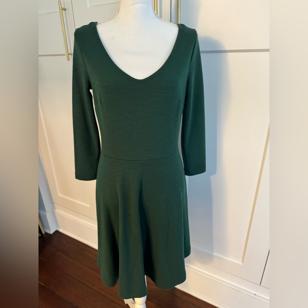 GAP Dark Green Scoop Neck Fit-and-Flare Dress - NWOT